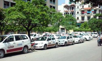 Hà Nội chia “lãnh địa” hoạt động cho taxi để hạn chế ùn tắc