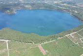 Bán đất mặt tiền đường Phó Đức Chính view biển hồ, Pleiku - Gia Lai diện tích 2865m2 giá 2 triệu/m2