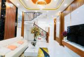 Cực hot, bán nhà 5 tầng đẹp nhất Phan Đình Phùng, PN, 59m2 (3.7x16m), 8,7 tỷ