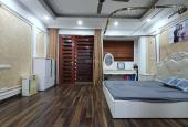 Bán nhà phố Chùa Láng, Đống Đa, lô góc, ở ngay, 55m2 4 tầng, giá 5.5 tỷ