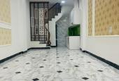 Hạ sốc bán gấp! Nhà mới kính koong ở Thanh Lân, ngõ rộng và thoáng sáng, 32m2, 3.05 tỷ