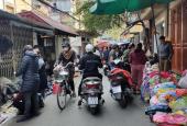 Bán nhà tập thể tầng 1 phố 8/3-Quỳnh Mai, 33m2 kinh doanh sầm uất, ô tô tránh nhau. Giá 2,2 tỷ
