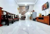 Bán nhà rẻ nhất Phố Chu Huy Mân,vị trí đắc địa,lô góc,ô tô 58m, 5 tầng giá 4 tỷ 98.