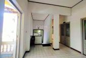 Mặt tiền Nam Kỳ Khởi Nghĩa Q. 3, 500m2, làm văn phòng, trường học, giá thuê chỉ 300 triệu/tháng