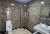 Chính chủ bán nhà ngõ 466 Ngô Gia Tự, Long Biên, 30m2, 5 tầng, 3 ngủ, gần mặt phố, giá 2,9 tỷ