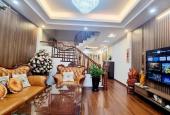 Bán gấp nhà Đặng Tiến Đông – 5 Tầng – 4 ngủ - 5.5 tỷ - 40m2