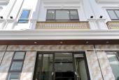 Cho thuê nhà 4 tầng đường  Nguyễn Bỉnh Khiêm, nhà xây mới, oto đỗ tận cửa.