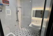 Bán nhanh nhà ngõ 279 Đội Cấn, giá 8.9 tỷ, 35m2x6T, thang máy, ở luôn