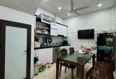 Sở Hữu Ngay Nhà 5 Tầng Trung Kính, 46m2 - Giá Cực Tốt Chỉ 8.3 Tỷ!