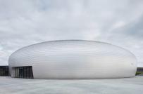 Kiến trúc hình trứng khủng long độc đáo của hội trường thể thao Séc
