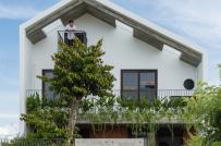 Nhà 3 tầng ấn tượng - mái ấm bình yên của gia đình 3 thế hệ ở Đà Nẵng