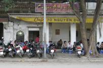 Nguyễn Du - Phố cà phê vỉa hè