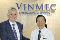 Đoàn đại biểu Vương quốc Bỉ thăm bệnh viện Vinmec