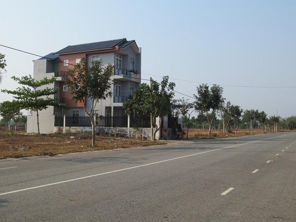 Đất Bình Chánh, khu đô thị vệ tinh mới gần Nhi Đồng 3, chính chủ, sổ hồng riêng, giá 180 triệu 2748947