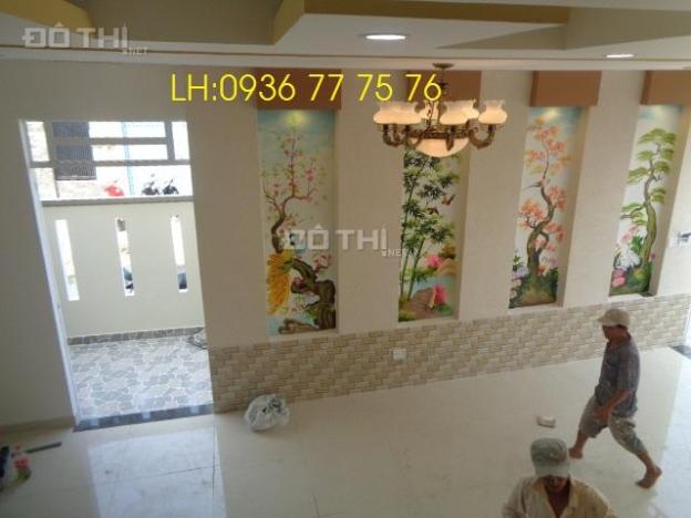 Biệt thự 10x20m, 5PN, 5WC, SH riêng Phan Văn Hớn, gần chợ Bà Điểm 5065993