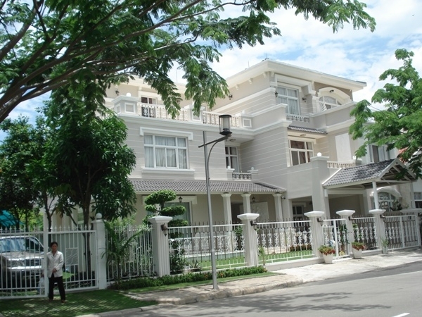 Bán biệt thự tứ lập Mỹ Thái 2 đầy đủ nội thất, sổ hồng, giá 19 tỷ 300 6515296