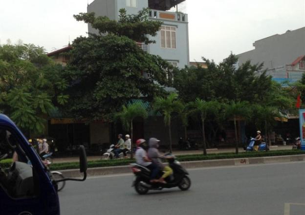 Bán nhà mặt phố Nguyễn Thái Học, 8.6m x 22m, giá 10.5 tỷ. LH A. Dụng: 098.9585039, 090.3460739 7008054