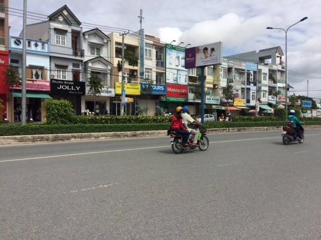 Cho thuê mặt bằng mặt tiền đường Nguyễn Văn Cừ tiện văn phòng 11 triệu/tháng (miễn trung gian) 6826312