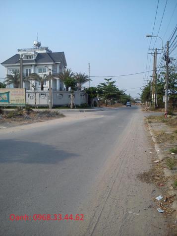 Đất Bách Khoa, đường 16m, DT: 210m2, giá 19tr/m2 LH: 0932.605.343 6950601