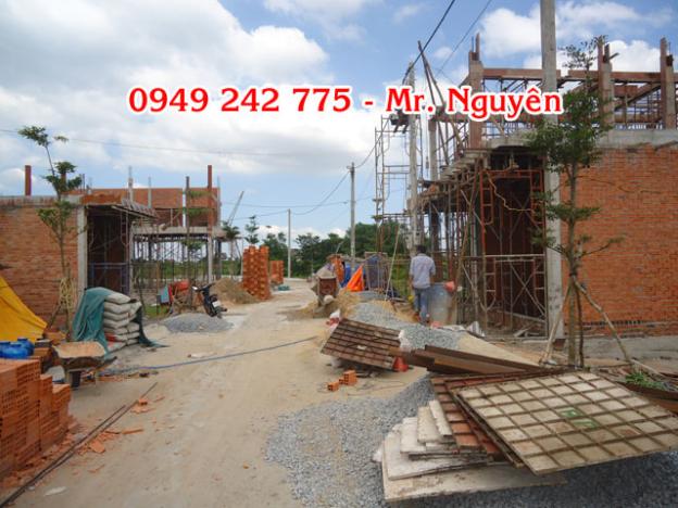 Đất đường Vườn Lài giá 19tr/m2, P. An Phú Đông, Quận 12. Đã có GPXD, nhiều nhà đang xây, có hình 6947465