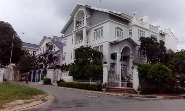 Cần bán gấp nhà biệt thự KDC Phú Mỹ Vạn Phát Hưng, Phú Mỹ, Q. 7 7070379