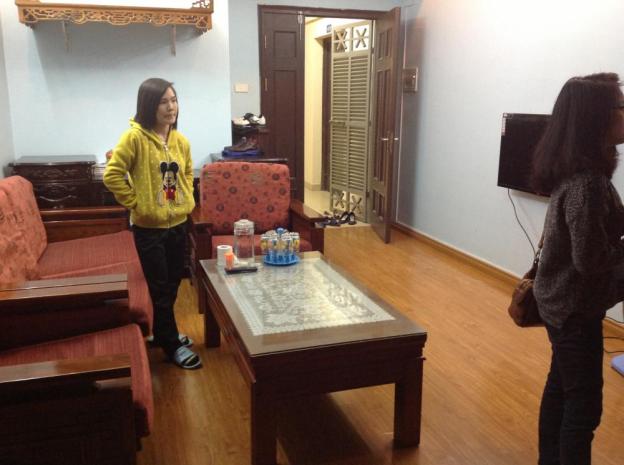 Cho thuê căn hộ 70m2 tại B10B Nam Trung Yên, Cầu Giấy, có sàn gỗ đẹp, điều hòa, giá 8 tr/th 7169622