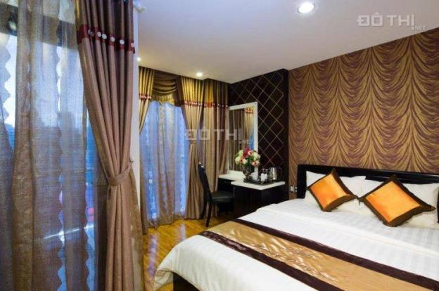 Bán khách sạn cao cấp MT Nguyễn Trãi, Q1, 5x20m, hầm, 7 lầu (HĐ 140tr/th). Giá 42 tỷ, 0903328929 7096204