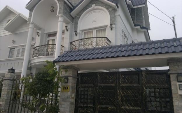 Xuất ngoại bán gấp căn nhà mặt tiền khu MT đường Cư Xá Tự Do, phường 6, Tân Bình 7271696