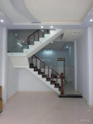 Bán nhà riêng gần chợ Hưng Long, Bình Chánh, diện tích 90m2, sổ hồng riêng. LH 0934449902 7245255