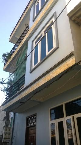 Cần bán căn nhà 3 tầng mới trong ngõ đường Trần Thủ Độ, hướng Đông Nam, 45m2, 1,1 tỷ 7411265