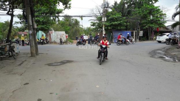 Bán đất mặt tiền ngay ngã 3 Nguyễn Xiển - Lò Lu khu dân cư hiện hữu tiện kinh doanh buôn bán 7416524