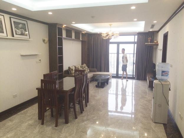 Chính chủ cần cho thuê gấp CHCC Platinum Residences số 6 Nguyễn Công Hoan, 16tr/th 7539529