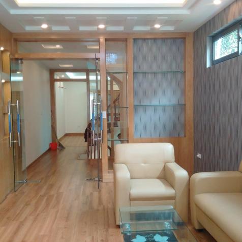 Bán nhà Nguyễn Chí Thanh, Huỳnh Thúc Kháng Đống Đa 42m2 x 5T ô tô vào nhà KD thuận lợi giá 7.7 tỷ 7627160