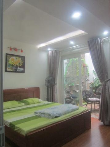 Mặt phố Đặng Tiến Đông, kinh doanh đỉnh, ô tô đỗ cửa, 40m2, 8.6tỷ. LH: 09183 27240 7611442