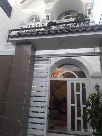 Cần bán gấp nhà ở Nguyễn Thị Thập, Quận 7 (nội thất sang trọng) 7550718