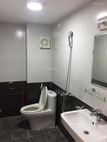 Cho thuê phòng trong nhà riêng số nhà 10 ngõ 599 Phạm Văn Đồng (đối diện siêu thị Metro) 7589566