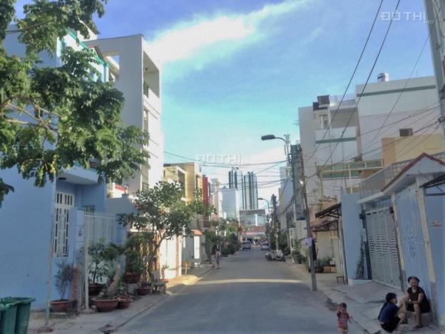 Bán nhà 3 tầng DT: 4x20m hẻm 34 Nguyễn Thị Thập – Bình Thuận, Quận 7 7597538