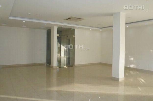 Cho thuê 420m2 mặt phố Hoàng Đạo Thúy - con phố sầm uất nhất Quận Cầu Giấy 7621651