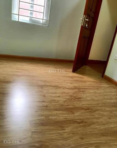 Bán nhà ngã tư Vạn Phúc 40m2, 4 tầng 2 mặt thoáng (2,1 tỷ) LH 0948 169 666 7635815