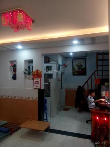 Kẹt tiền bán gấp nhà có sổ hồng riêng 52m2, Q. 7 7641164