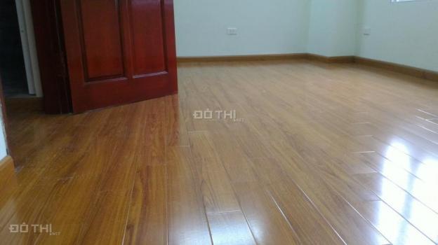 Bán nhà (43m2 * 6 tầng) Mai Dịch, Hồ Tùng Mậu, (6.8 tỷ, 6pn), đường 8m, kinh doanh tốt. 0988352149 7642037