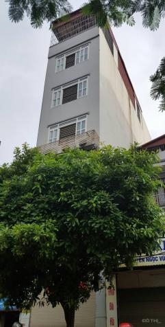 VP 25m2, chính chủ, mặt tiền 207 Nguyễn Ngọc Vũ, giá chỉ 5tr/th. LH: 0967 445 886 7645242