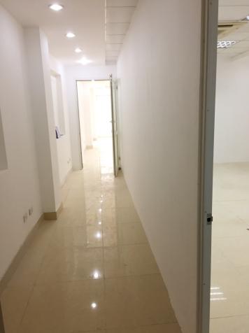 Cho thuê văn phòng tại 130 Quán Thánh, 30m2, 45m2. LH: 0901723628 7791829