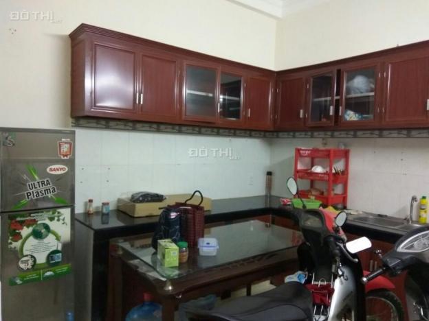 Cần bán gấp nhà ở 2.05 tỷ, hẻm Trường Chinh, Tân Phú (Bên hông siêu thị Padora), LH: 0908872580 7660789