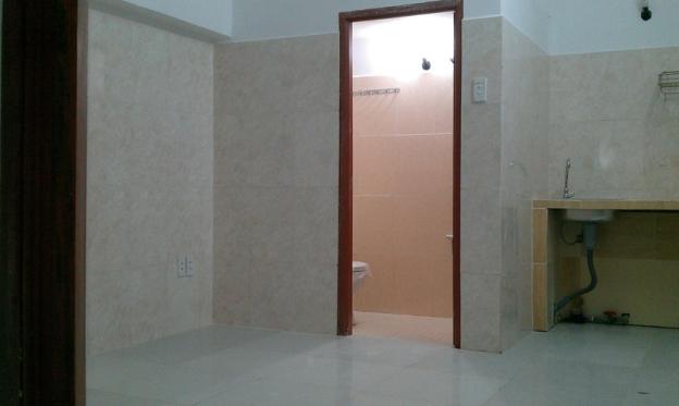 Phòng cho thuê cao cấp, có máy lạnh, trung tâm Phú Nhuận 7750071