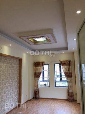 Bán nhà ngõ 543 Nguyễn Trãi, Q.Thanh Xuân(38m2 * 5T * 6PN), giá 3.1 tỷ. Tel: 0943.665.932 7677628