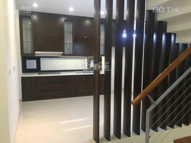 Bán nhà mặt phố Nguyễn Trãi, kinh doanh sầm uất, 42m2 giá 4.4 tỷ 7677804