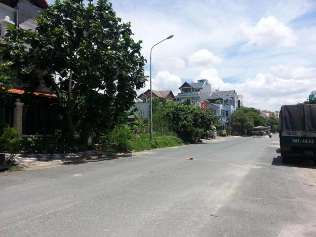 Đất diện tích lớn mặt tiền đường Số 18 gần Phạm Văn Đồng, Hiệp Bình Chánh sổ đỏ 7769319