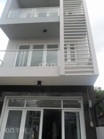 Mình đang rất cần tiền nên bán căn nhà đường Nguyễn Thị Tú 7667865