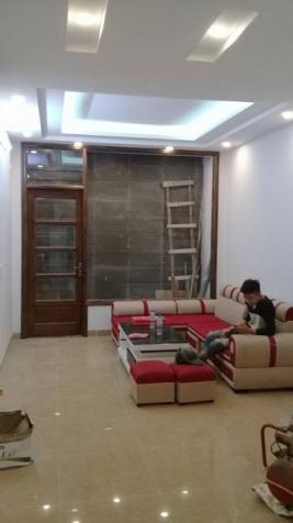 Bán nhà 175 Xuân Thủy 48m2 MT 4,8m 5 tầng mới cực đẹp giá 4,6 tỷ 7816503